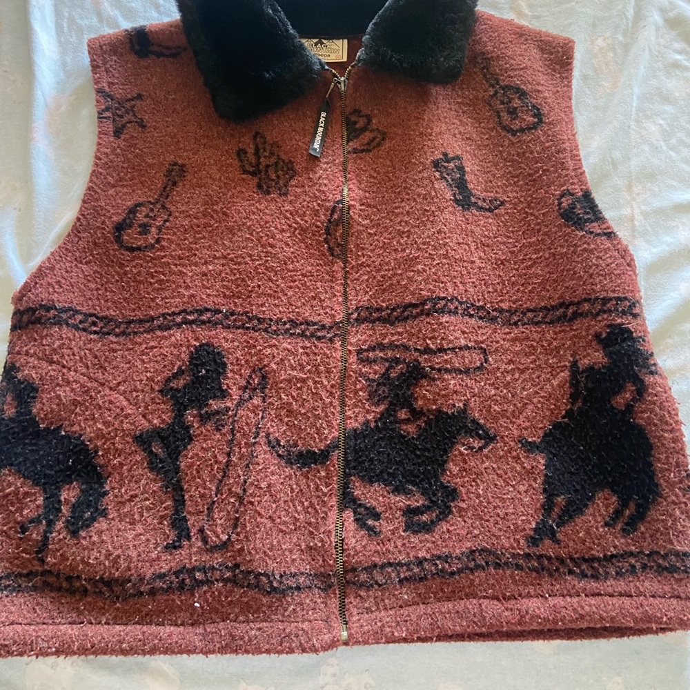 Black Mountain Vest
